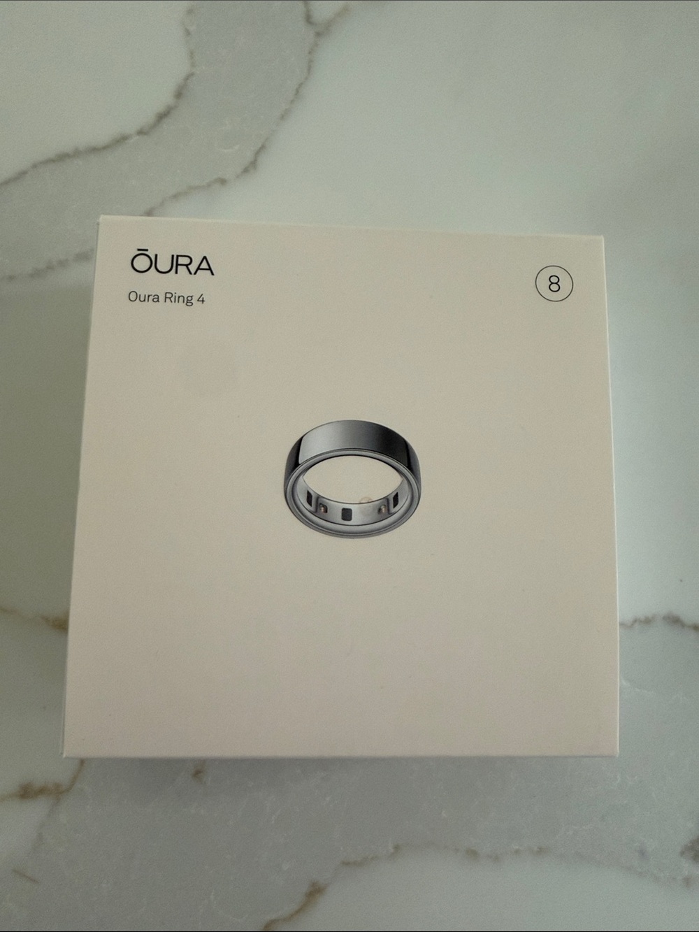 Ōura Ring 4 - Silver (Size 8)